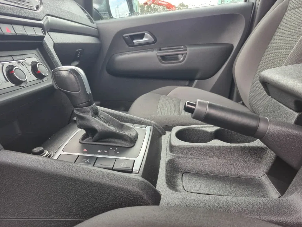 Volkswagen Amarok Confortline At 4x4 Tdi 2.0 año 2023