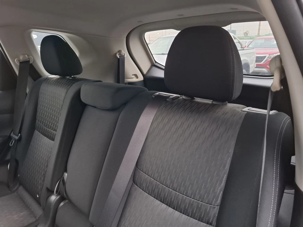 Nissan X-Trail 2.5 Sense 4x2 Cvt At 5p año 2023