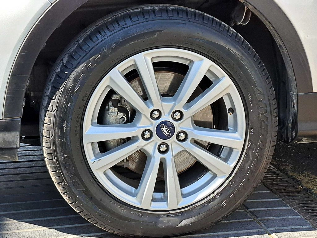 Ford Escape At año 2020