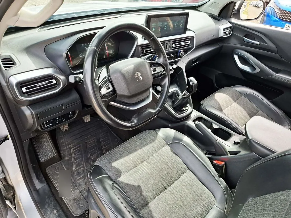 Peugeot Landtrek 1.9 Action4 Hdi Diesel 4x4 150 Hp Mt 4p año 2022