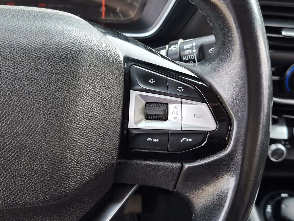 Peugeot Landtrek 1.9 Action4 Hdi Diesel 4x4 150 Hp Mt 4p año 2022