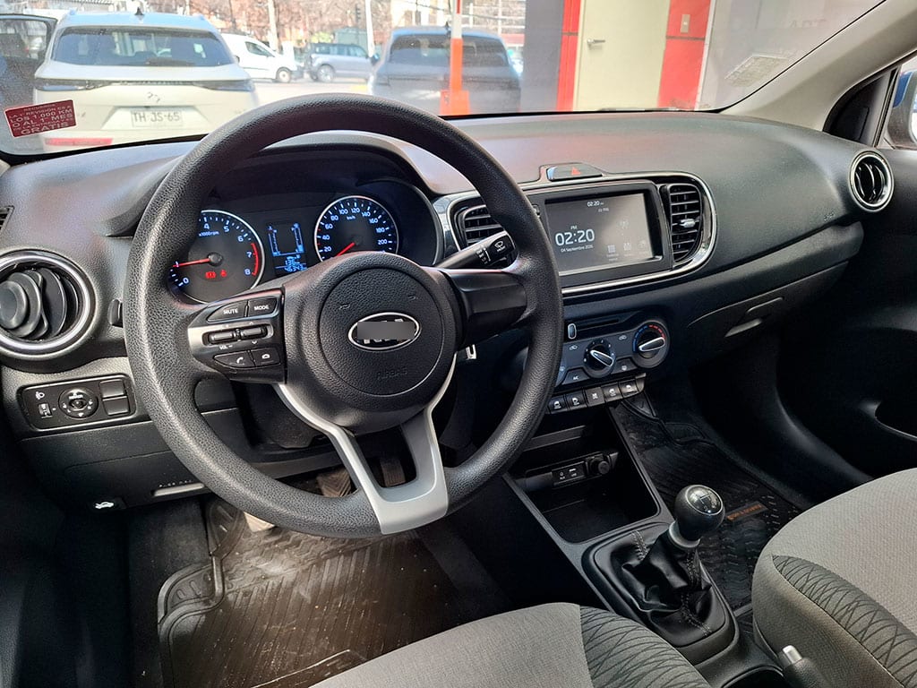Kia Soluto Lx 1.4 año 2020