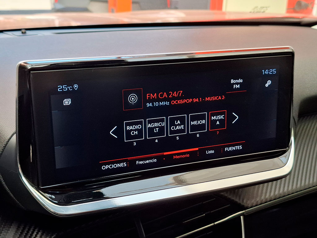 Peugeot 2008 1.5 Allure Bluehdi año 2021