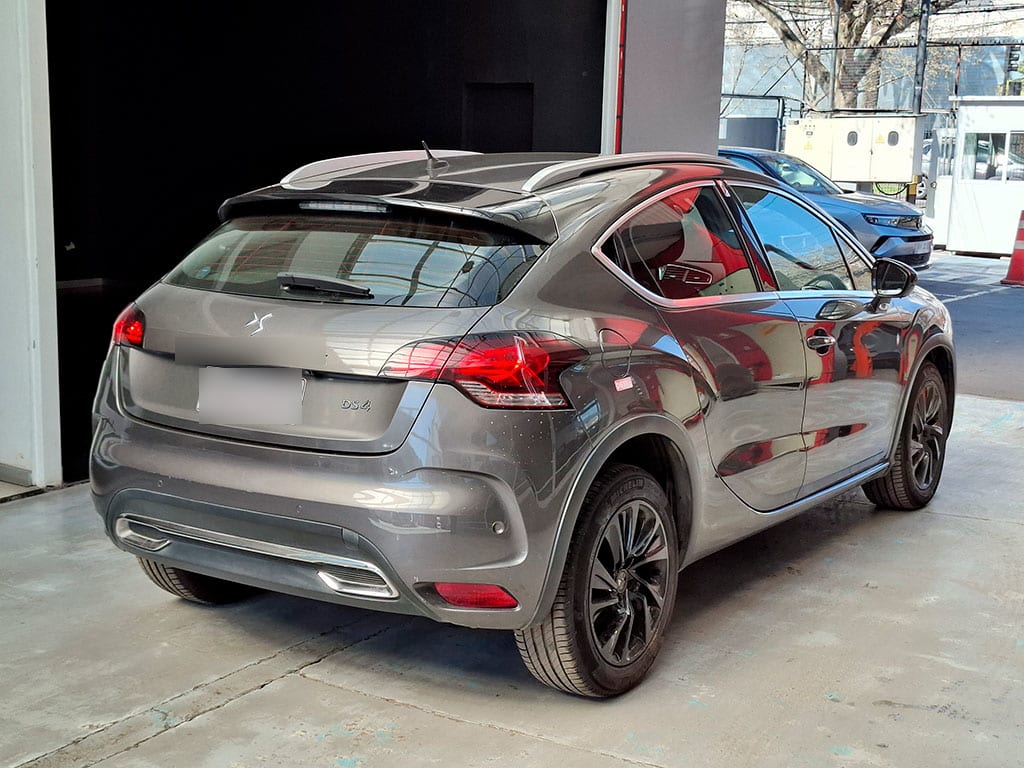 DS Automobiles 4 1.6 Crossback Bluehdi Diesel So Chic año 2019