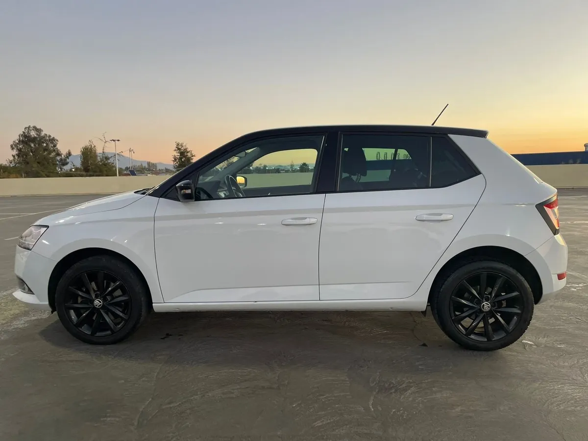 SKODA FABIA 1.0 Tsi Ambiente Mt año 2021