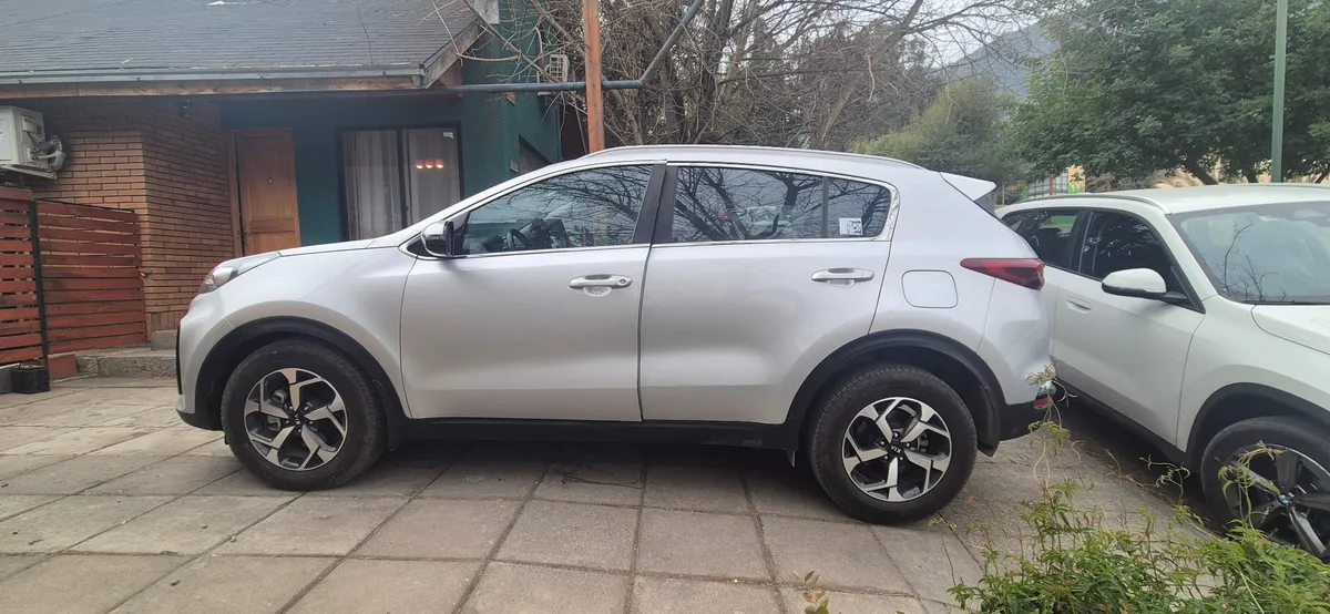 KIA MOTORS SPORTAGE 2.0 Lx Gsl 2wd Mt año 2019