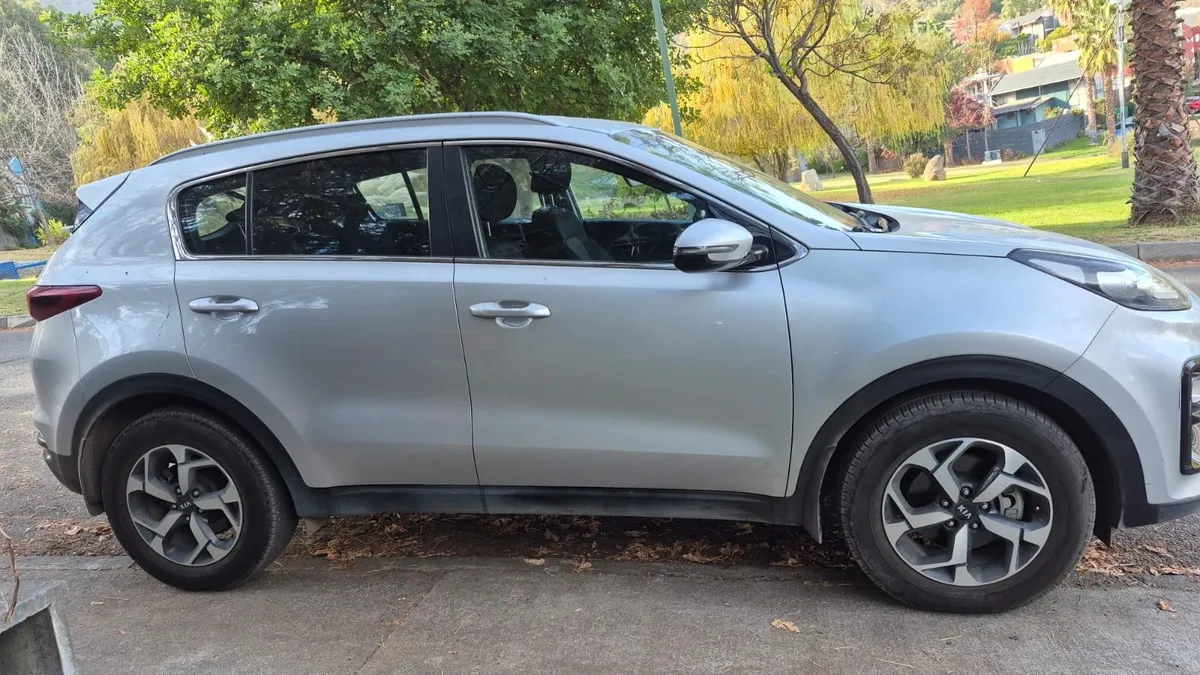KIA MOTORS SPORTAGE 2.0 Lx Gsl 2wd Mt año 2019