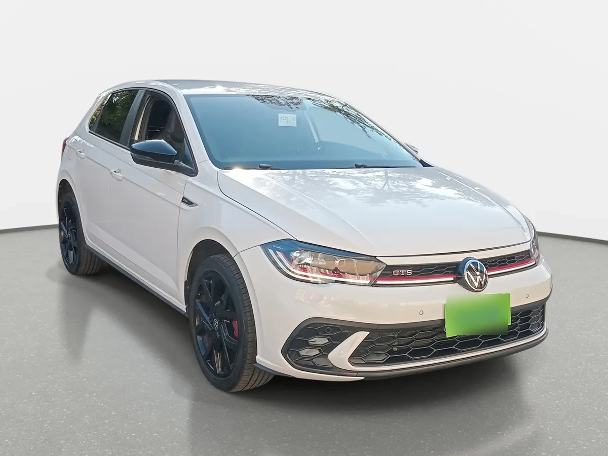Volkswagen Polo 1.4 Gts 4x2 At6 5p año 2024
