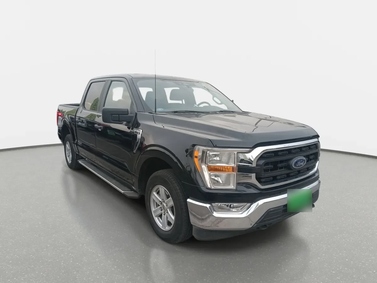 Ford F-150 3.3 Xlt Cc Dob. Cab. 4x2 At 4p año 2023