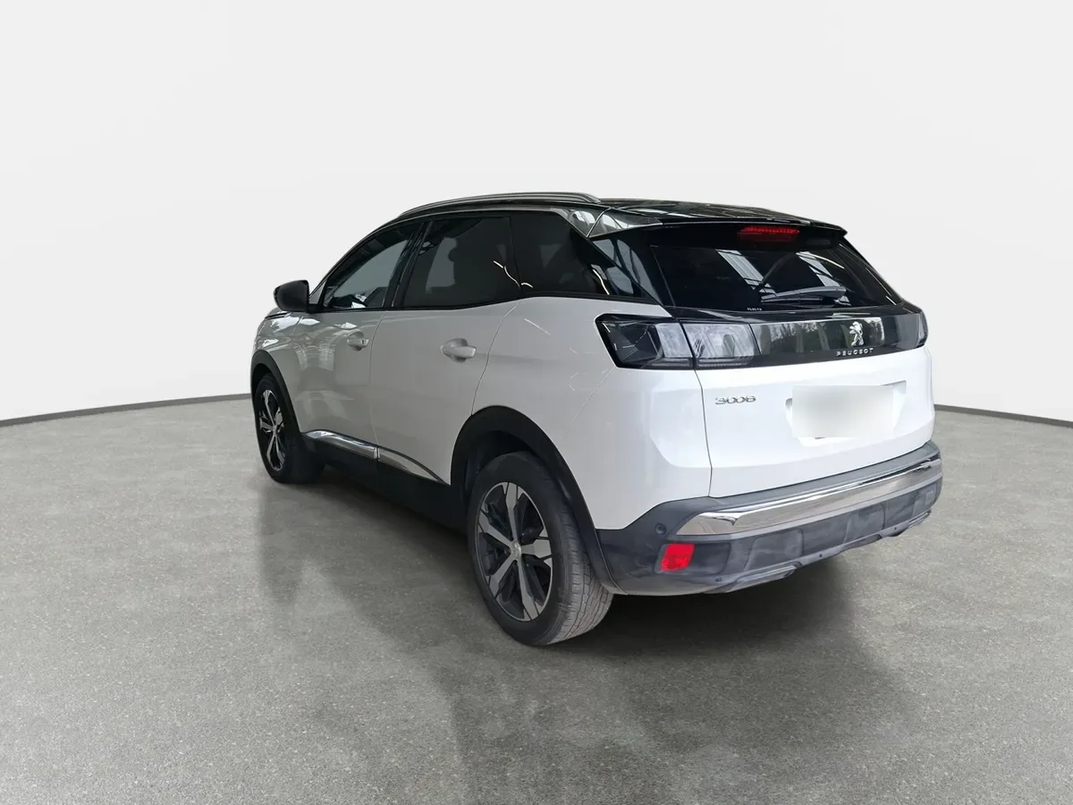 Peugeot 3008 1.5 Allure Pack Bluehdi 130 4x2 Eat8 5p año 2024