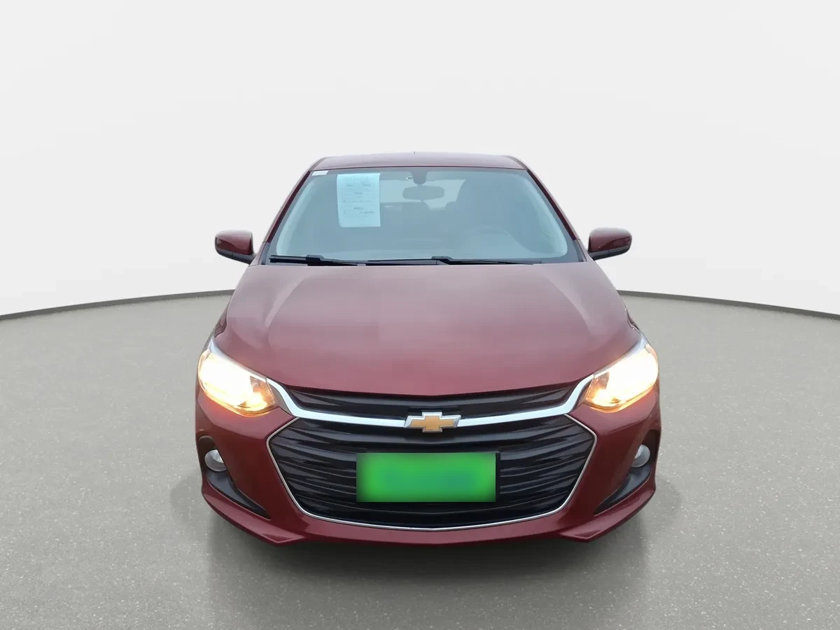 Chevrolet Onix 1.0t Ltz R 4x2 Hb Mt 5p año 2024