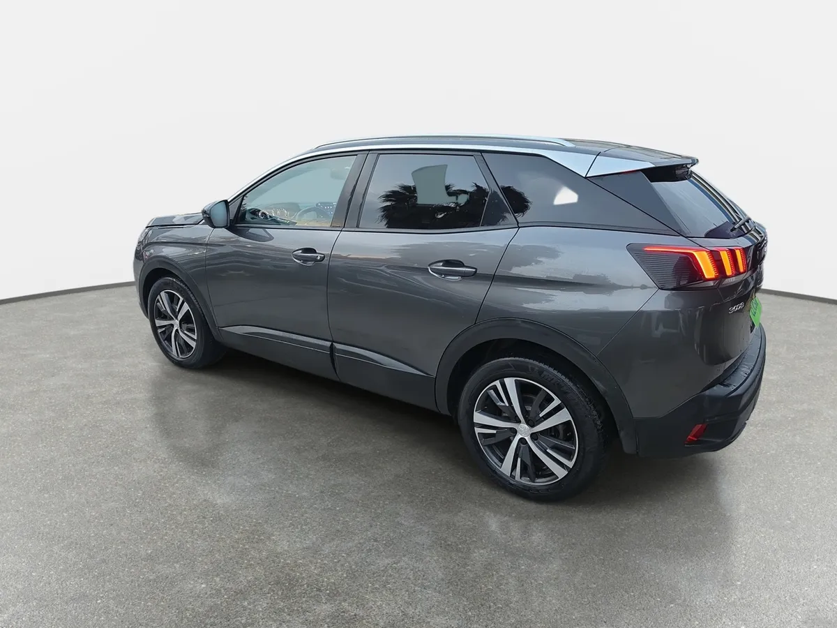 Peugeot 3008 1.2 Active Pack Puretech 130 4x2 Mt6 5p año 2024