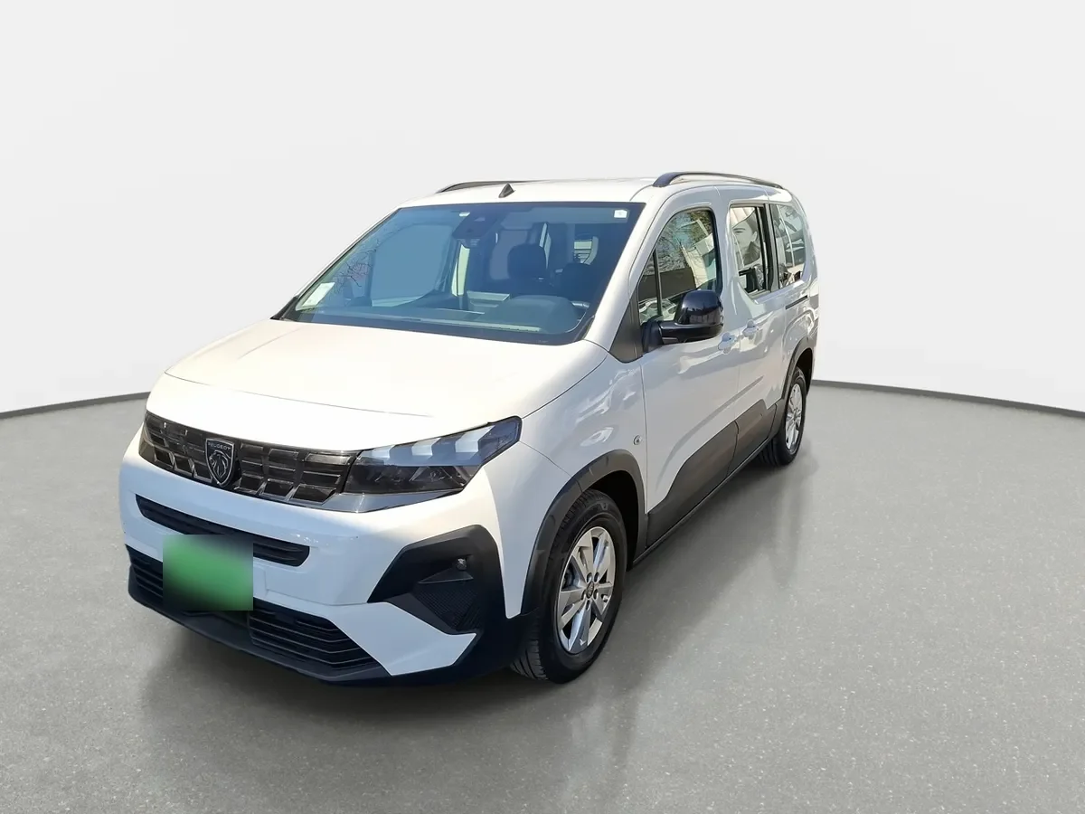 Peugeot Rifter 1.2 Mca Allure Puretech 130 4x2 Eat8 5p año 2026