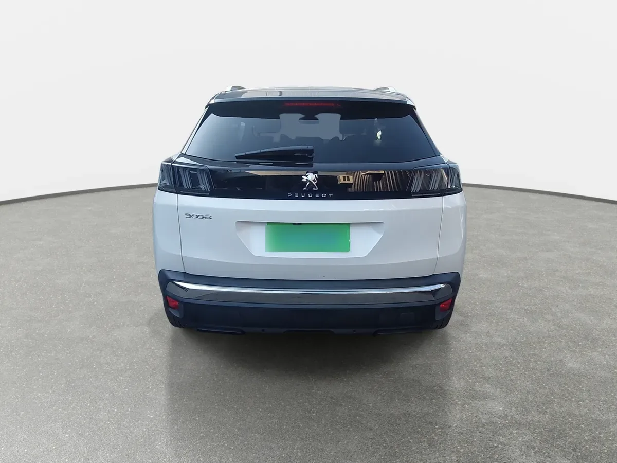 Peugeot 3008 1.5 Allure Pack Bluehdi 130 4x2 Eat8 5p año 2024