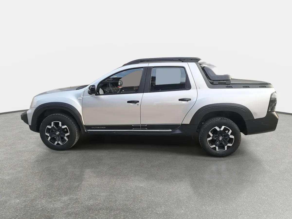 Renault Oroch 1.3 Intens Outsider Dob. Cab. 4x2 At 4p año 2023