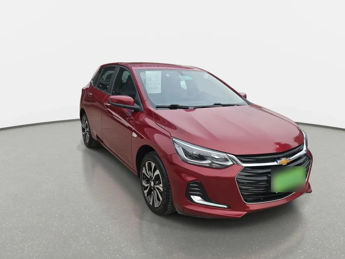 Chevrolet Onix 1.0t Premier S 4x2 Hb At 5p año 2025