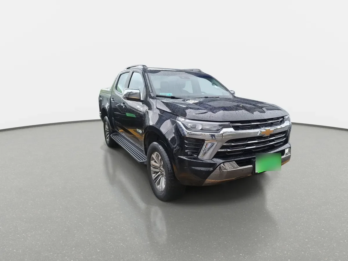 Chevrolet Colorado 2.8 High Country Diesel 4wd At 4p año 2025