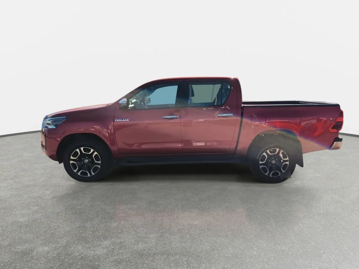 Toyota Hilux 2.8 Srv Diesel 4x4 Dob. Cab. At 4p año 2024