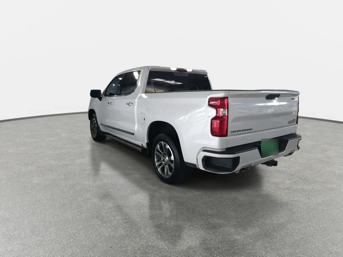 Chevrolet Silverado 3.0 High Country 4x4 At 4p año 2023