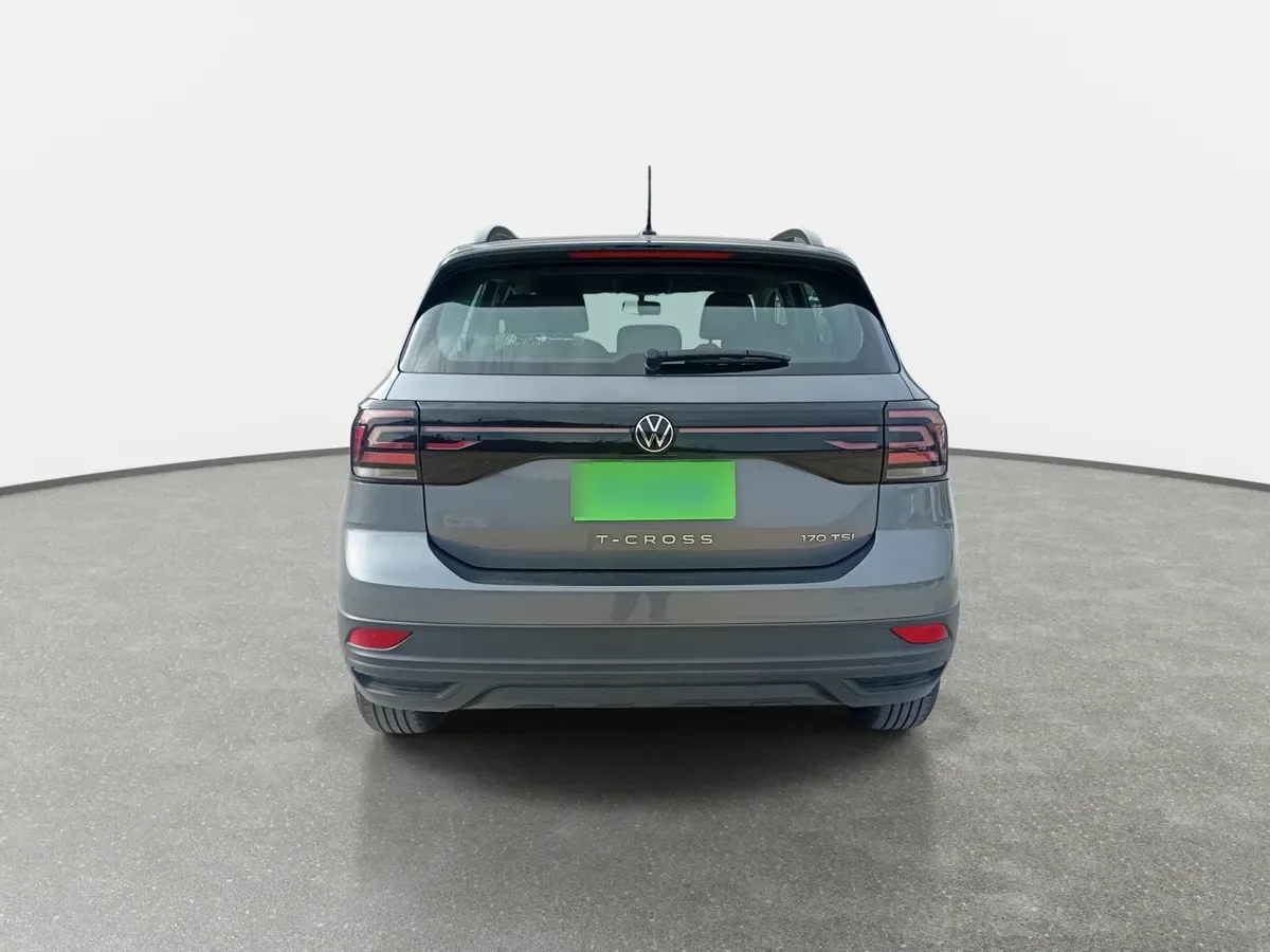 Volkswagen T-Cross 1.0 Tsi Trendline 4x2 5mt 5p año 2024