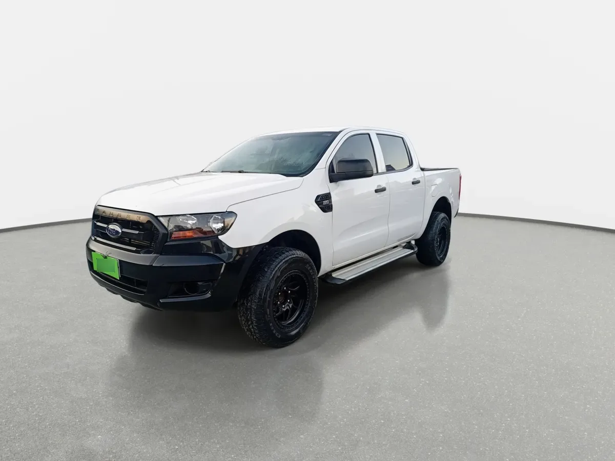 Ford Ranger 2.2 Xl 4x2 Diesel Dob. Cab. Mt 4p año 2023