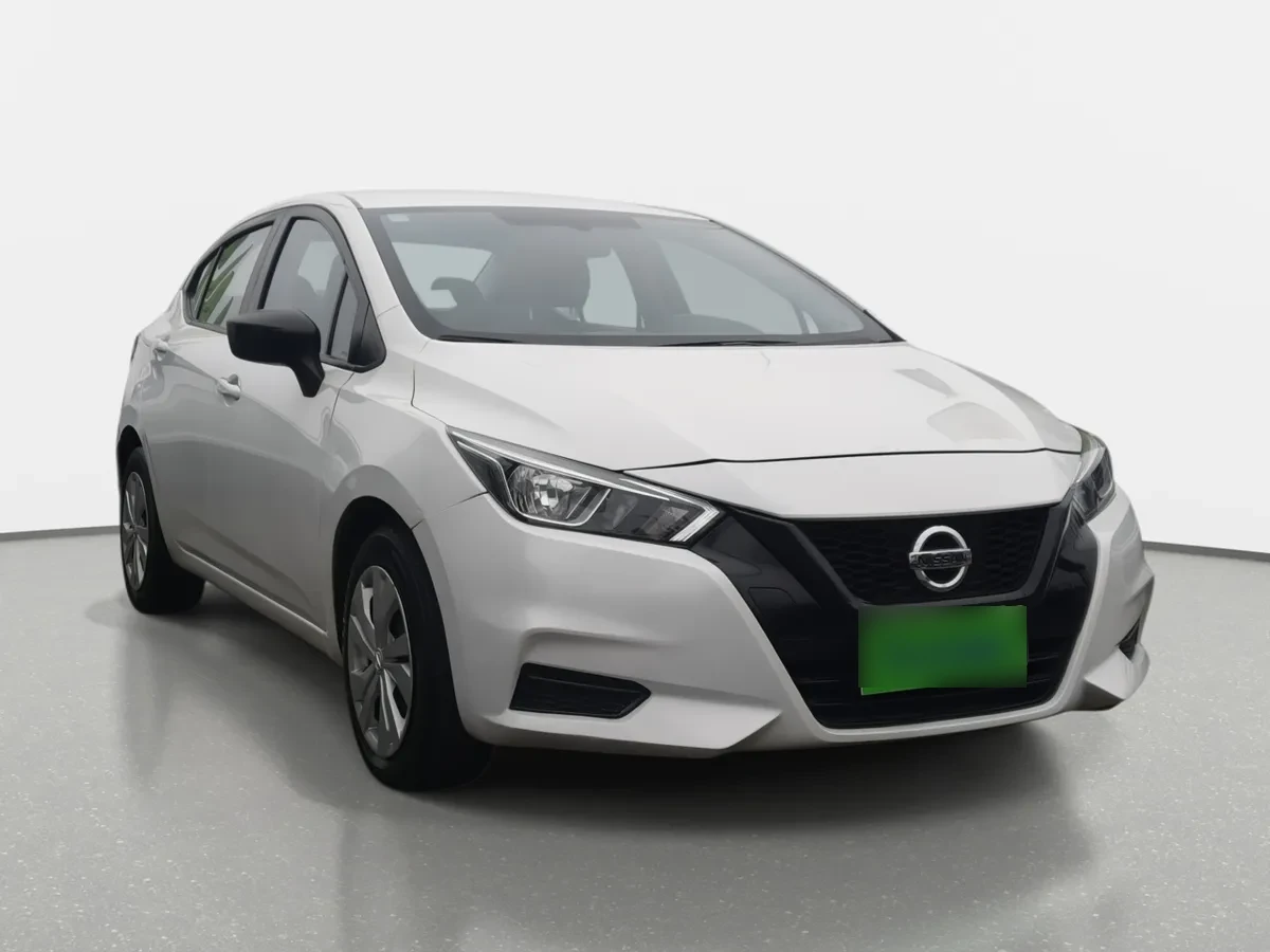 Nissan Versa 1.6 Sense 4x2 Mt 4p año 2023