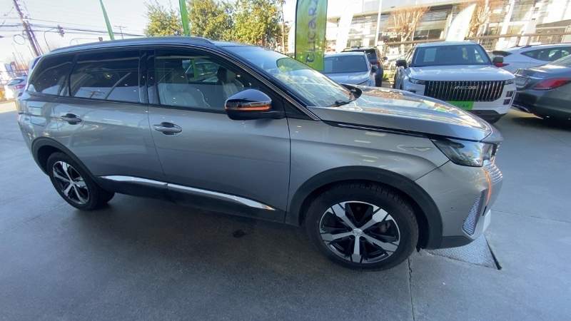 Peugeot 5008 1.5 Gt Bluehdi Diesel 4x2 130 Eat8 5p año 2021