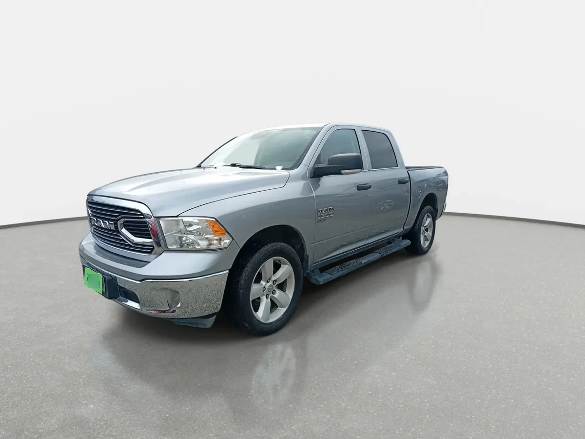 Ram 1500 3.6 Slt Ds 4x4 Crew Cab At 4p año 2023