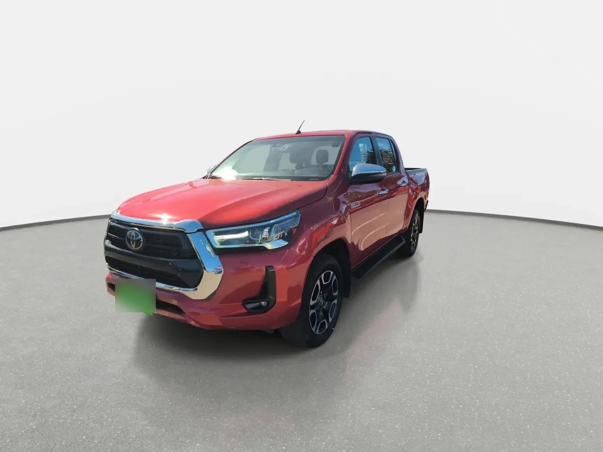 Toyota Hilux 2.8 Srv Diesel 4x4 Dob. Cab. At 4p año 2024
