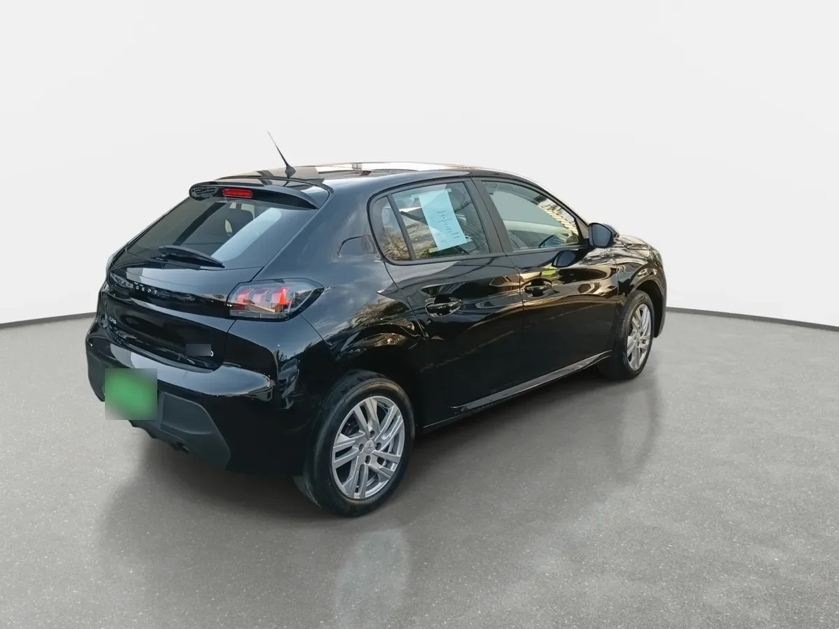 Peugeot 208 1.2 Style Puretech 75 Euro 6 4x2 Mt 5p año 2024