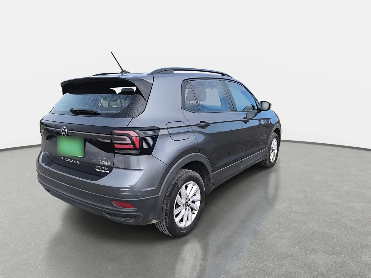 Volkswagen T-Cross 1.0 Tsi Trendline 4x2 Mt5 5p año 2023