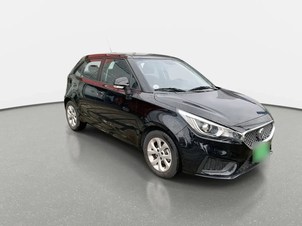 MG Mg 3 1.5 Com 2wd Hb Mt 5p año 2026