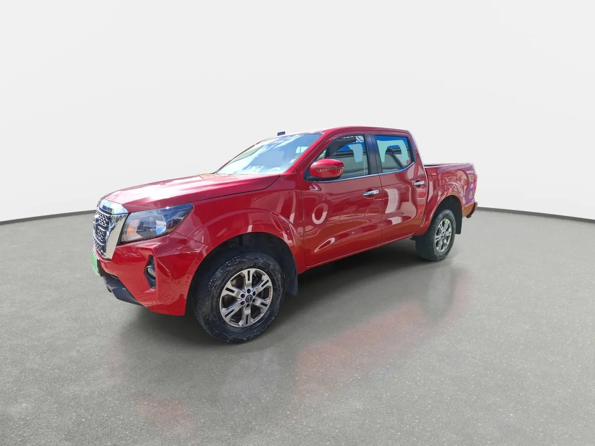 Nissan Navara 2.3d Xe Diesel 4x2 Dob.cab. Mt 4p año 2024
