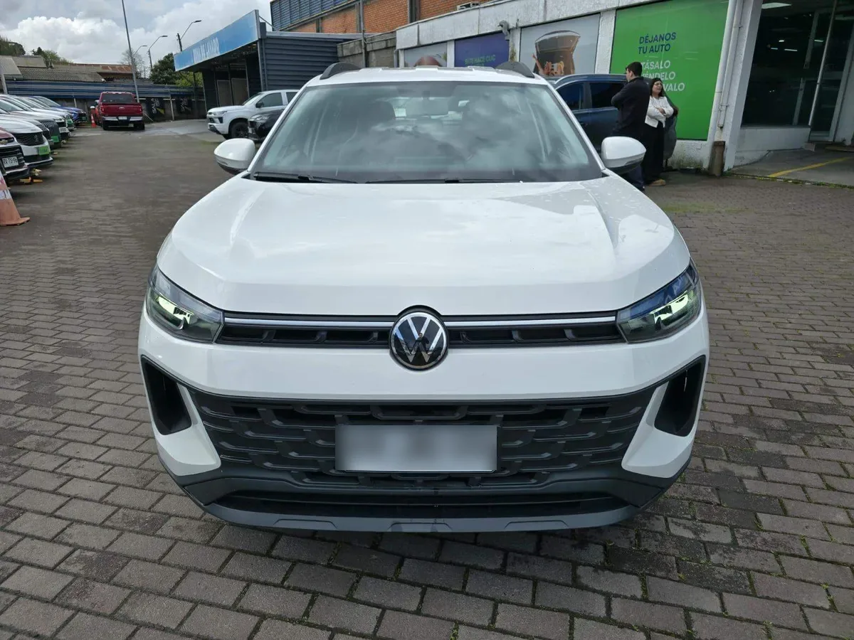 Volkswagen Tera 1.0 Tsi Comfort 2wd At 5p año 2026