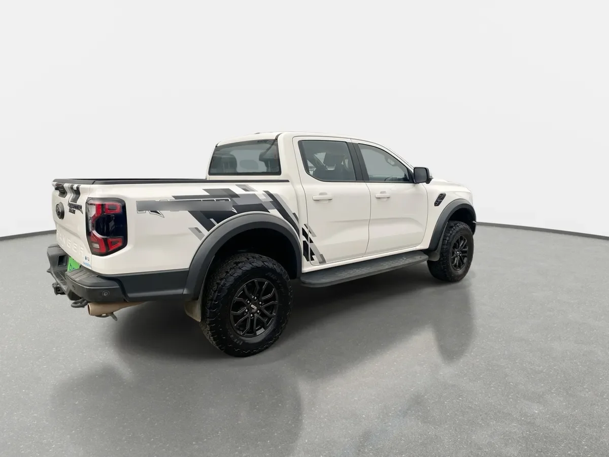 Ford Ranger 3.0t Raptor 4x4 Dob. Cab. At 4p año 2024