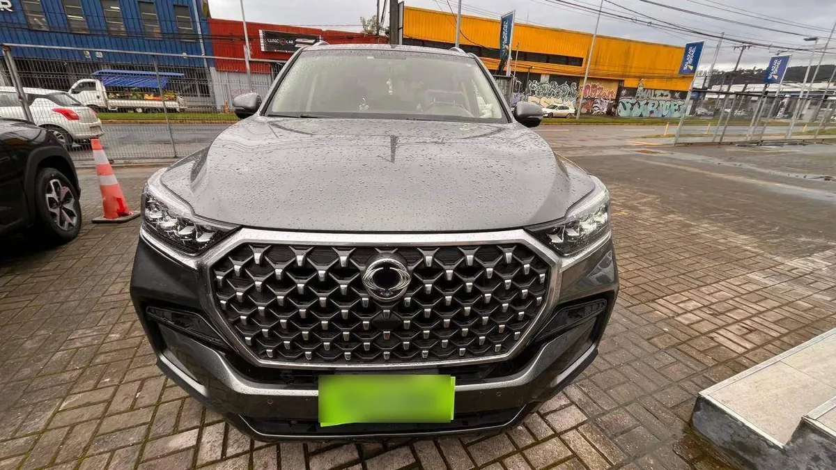Ssangyong Rexton 2.2t Lx Diesel 4x2 2ab 8at 5p año 2022