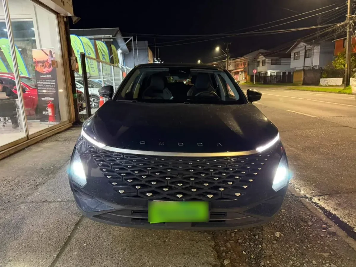 Omoda C5 1.5t Luxury 4x2 Cvt At 5p año 2025