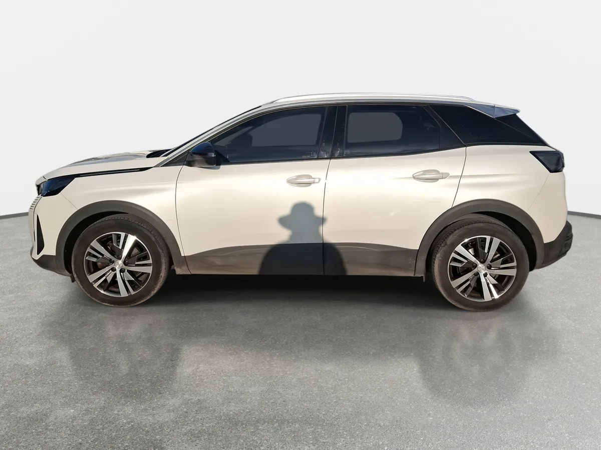 Peugeot 3008 1.2 Active Pack Puretech 4x2 130 Mt6 5p año 2022