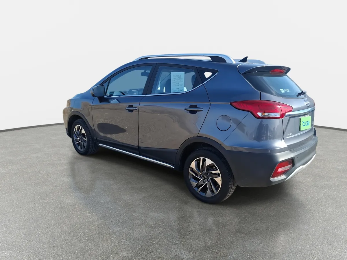 JAC Js3 1.6 Advance 4x2 Mt 5p año 2023