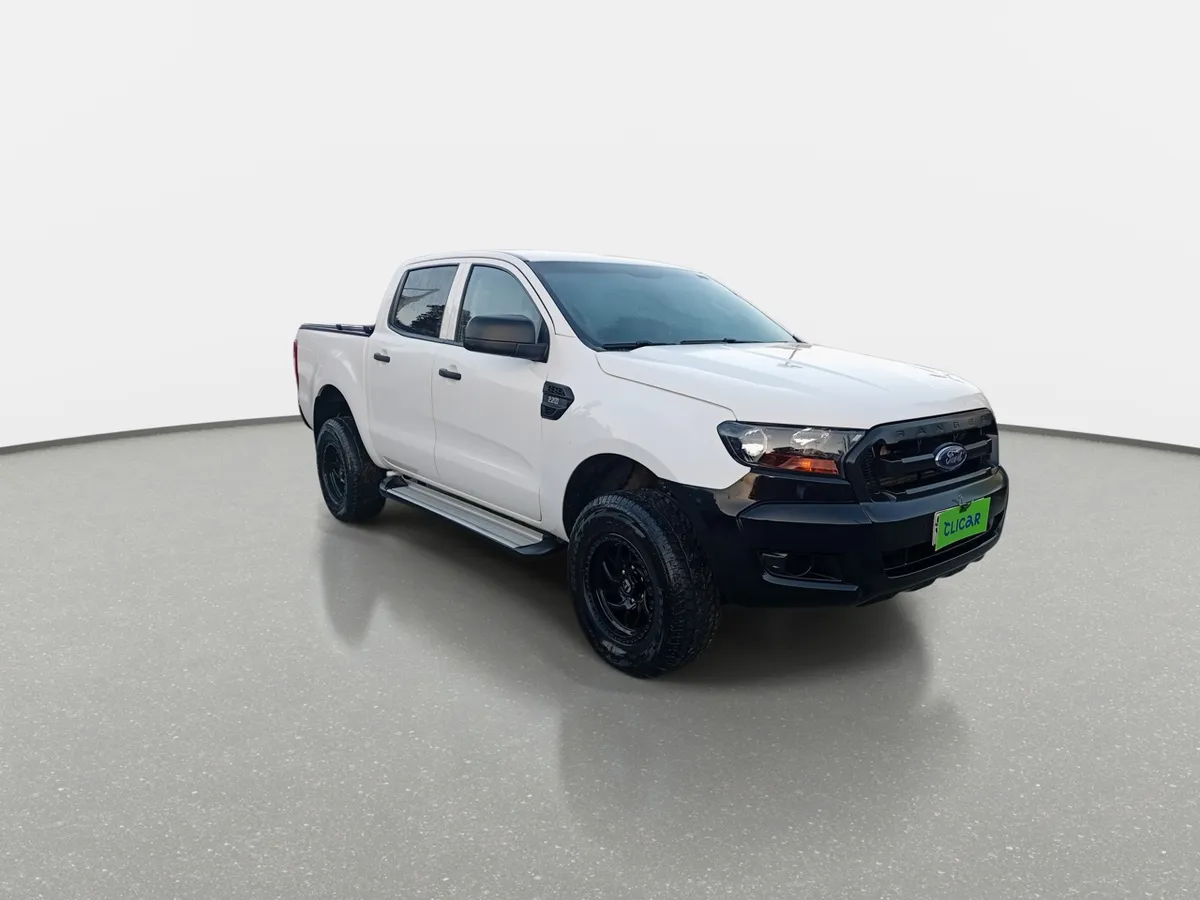 Ford Ranger 2.2 Xl 4x2 Diesel Dob. Cab. Mt 4p año 2023