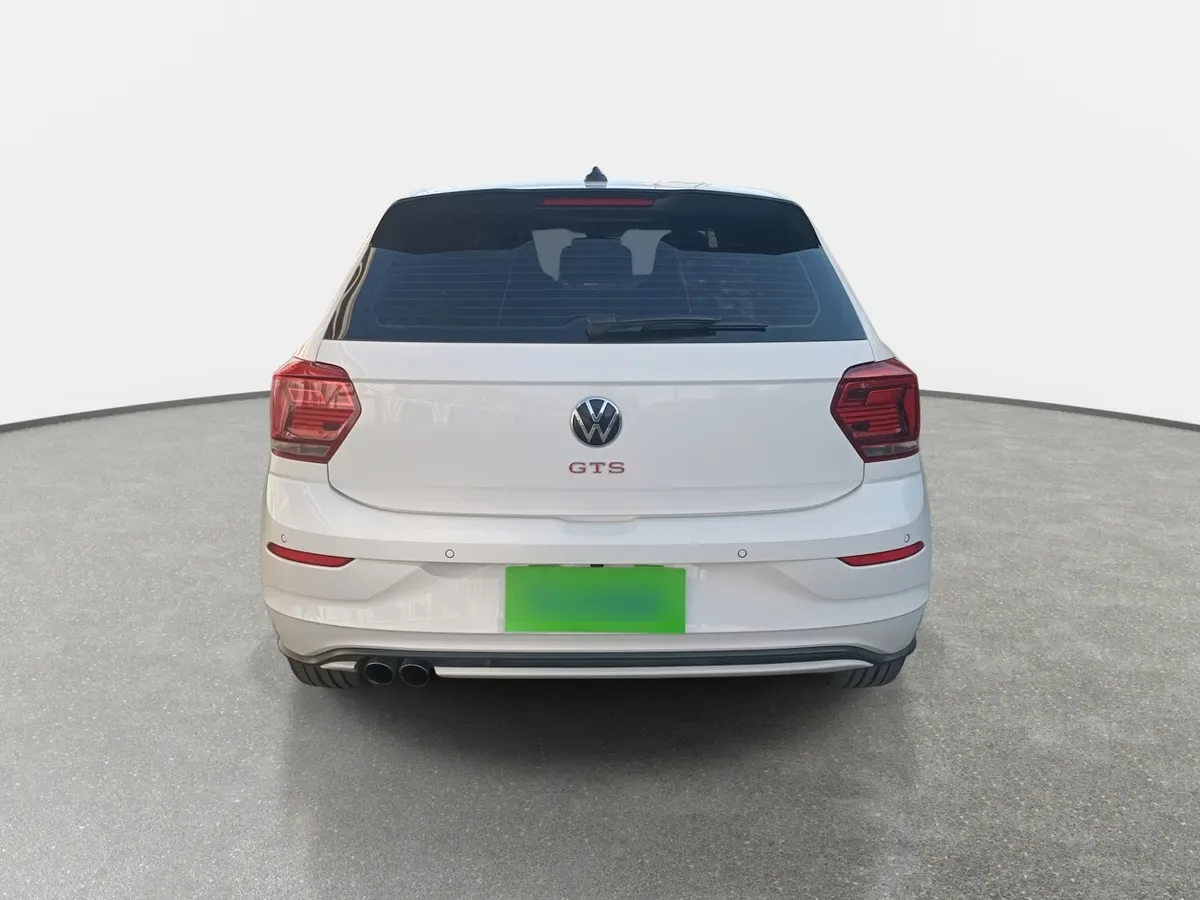 Volkswagen Polo 1.4 Gts 4x2 At6 5p año 2024
