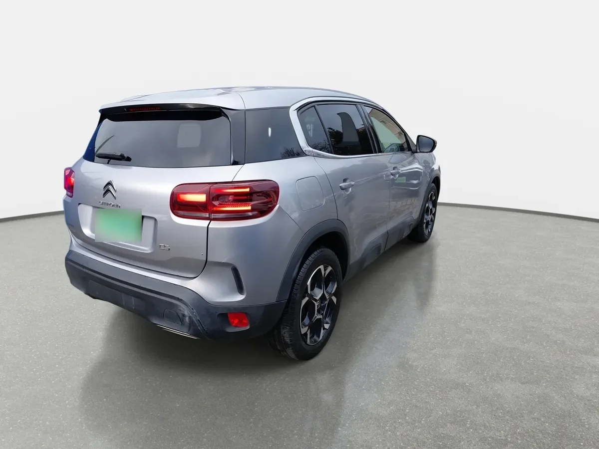 Citroen C5 Aircross 1.5 Feel Pack Diesel 4x2 130 Ss Eat8 At 5p año 2024