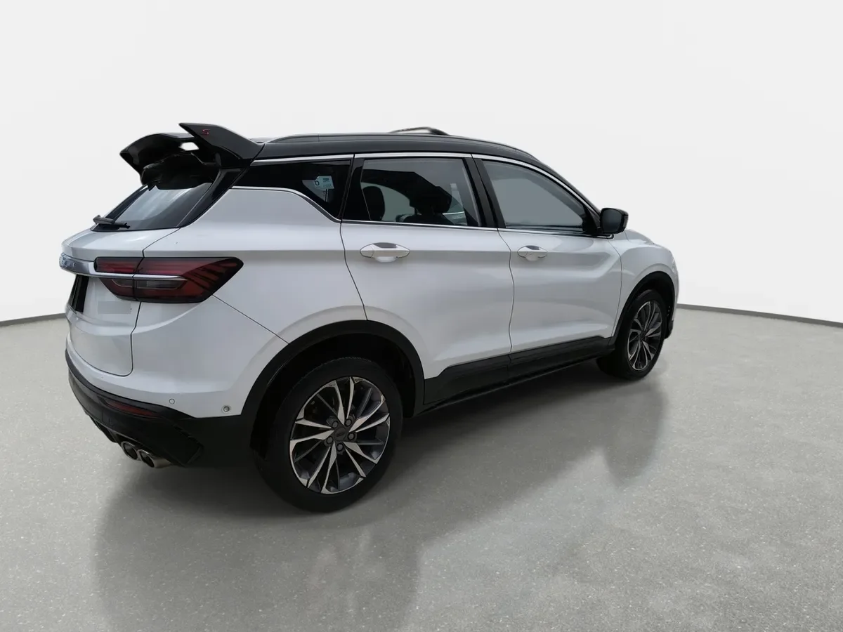 Geely Coolray 1.5 Gf Sport 4x2 At 5p año 2023