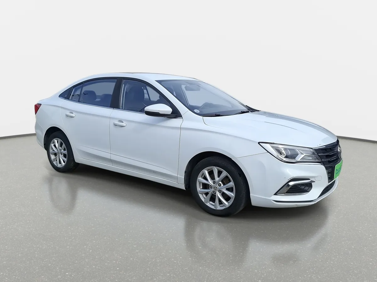 MG 5 1.5 Com 4x2 Mt 4p año 2023