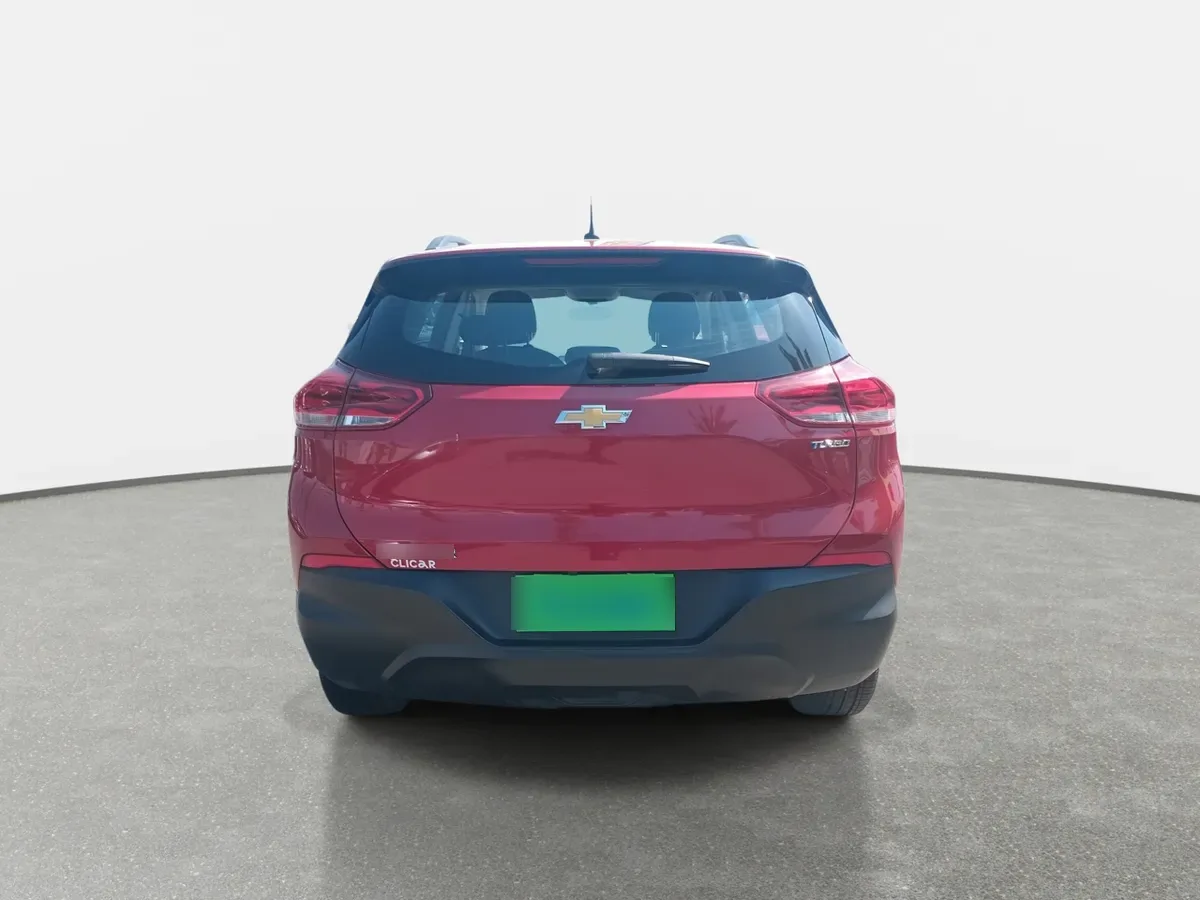 Chevrolet Tracker 1.2t Ls Fwd Mt 5p año 2022