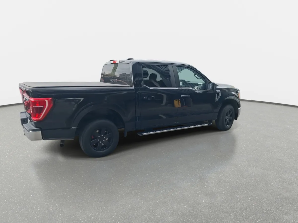 Ford F-150 3.3 Xlt Cc Dob. Cab. 4x2 At 4p año 2022