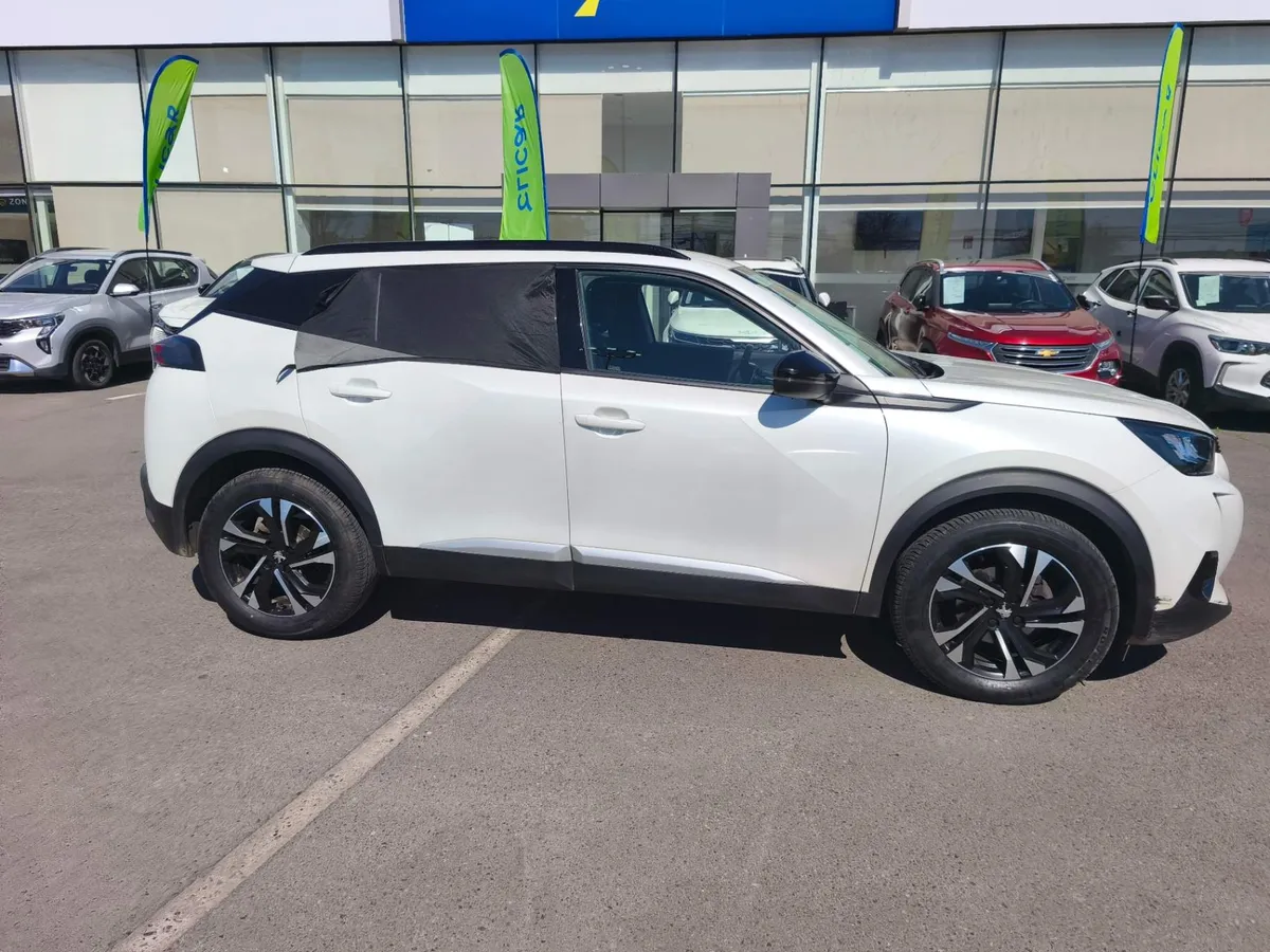 Peugeot 2008 1.2 Allure Puretech 130 4x2 At 5p año 2022