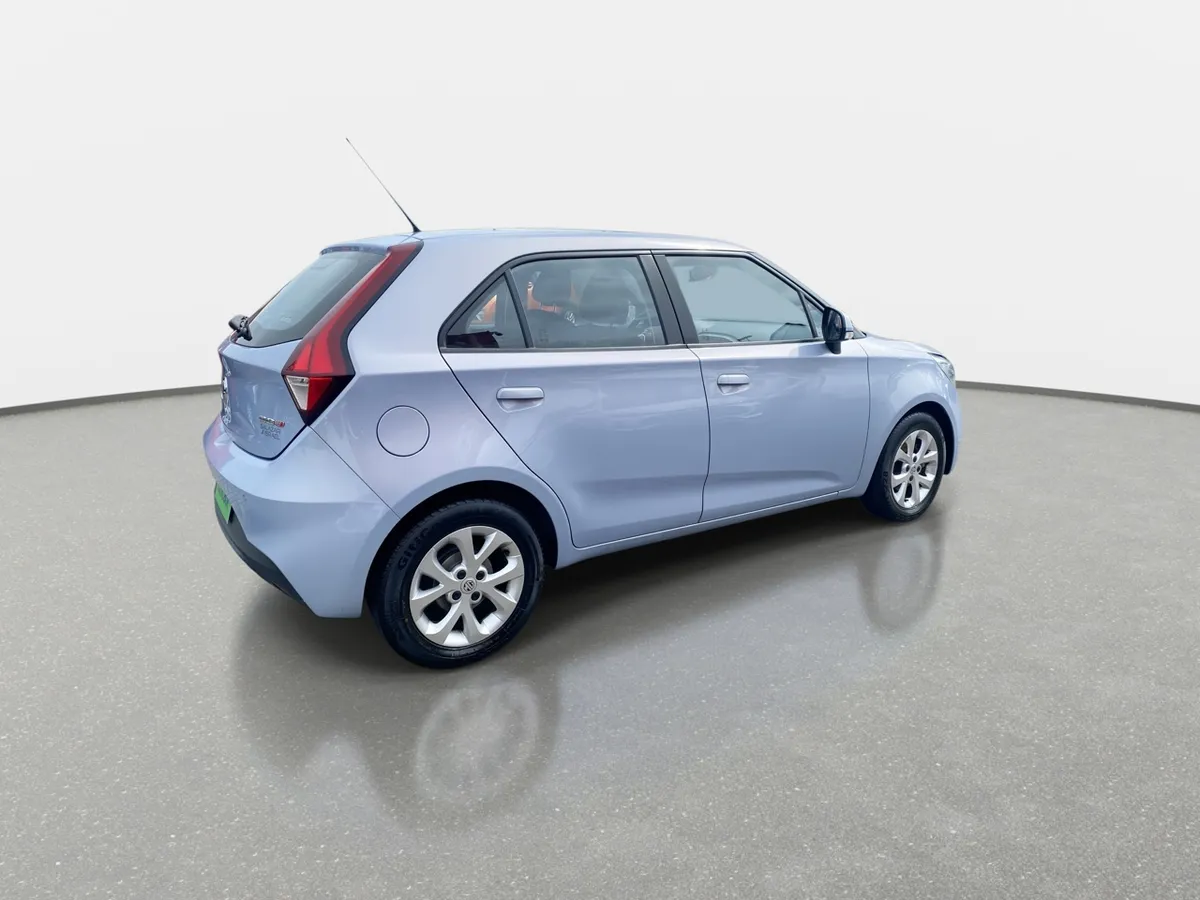 MG Mg 3 1.5 Std Plus 2wd Hb Mt 5p año 2025