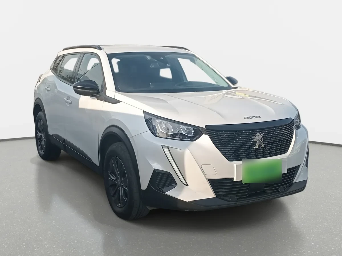 Peugeot 2008 1.2 Active Pack Puretech 130 4x2 Mt 5p año 2024