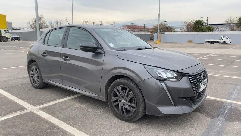 Peugeot 208 1.2 Puretech Active Pack 4x2 100 Eat8 5p año 2022